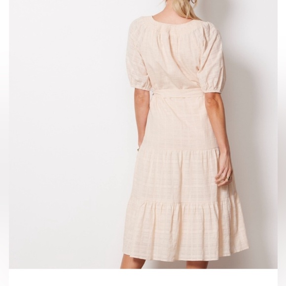 EVEREVE Carly S Midi Dress Tiered BLUSH NWT $108 Nwt - Picture 4 of 11